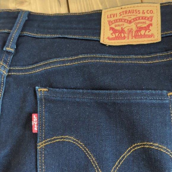 Levi’s Mid Rise Dark Wash Skinny Jeans SZ 10 - Picture 11 of 13